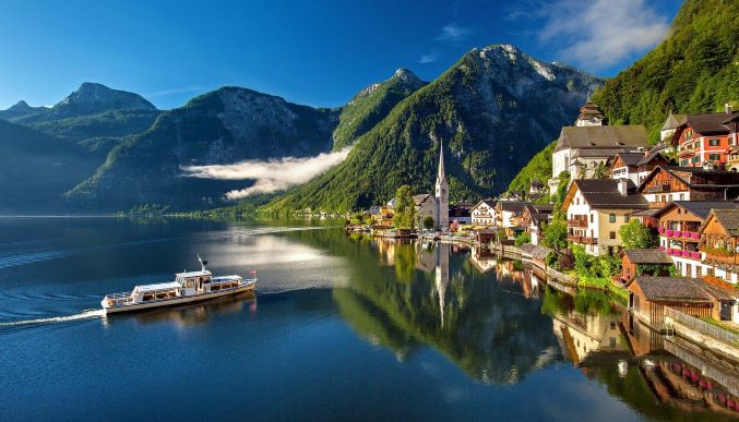 hallstatt-3609863_960_720  © Julius_Silver 