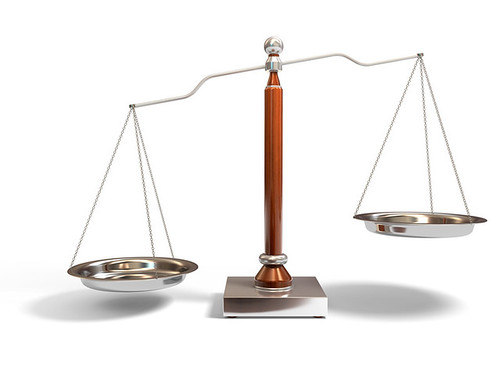 balance scale  © winnifredxoxo  
